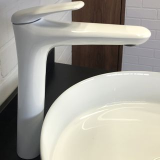 Смеситель для раковины Comforty FC074B-CKBT белый