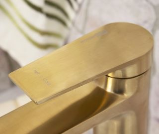 WasserKRAFT Aisch 5503H Смеситель для умывальника