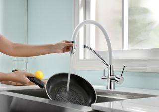 Смеситель для кухни Paulmark Siegen Si213111-CRw хром