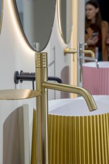 Напольный смеситель для раковины Boheme Stick Diamond 120-MG золото матовое