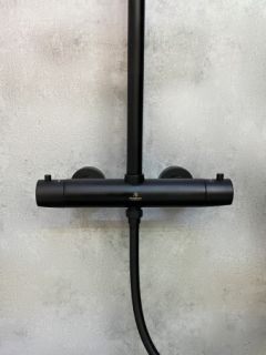 Душевая система с термостатом AltroBagno Metropoli 030422 NeOp черный матовый