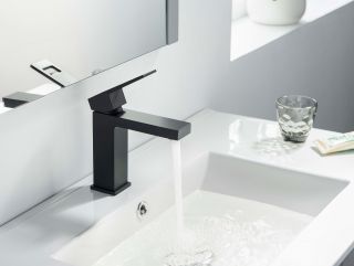 Смеситель для раковины Timo Briana 7161/03F чёрный