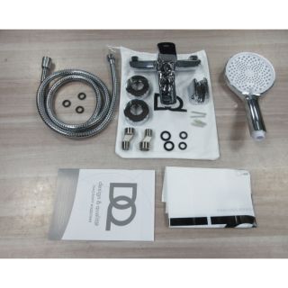 Смеситель для ванны с душем DQ Hamburg короткий излив хром (DA1743201)