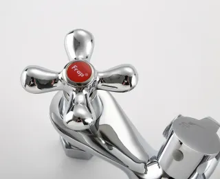 Смеситель для ванны и душа Frap F22731-B хром