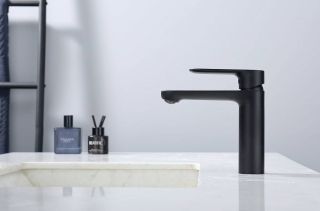 Смеситель для раковины Splenka S222.10.06 чёрный